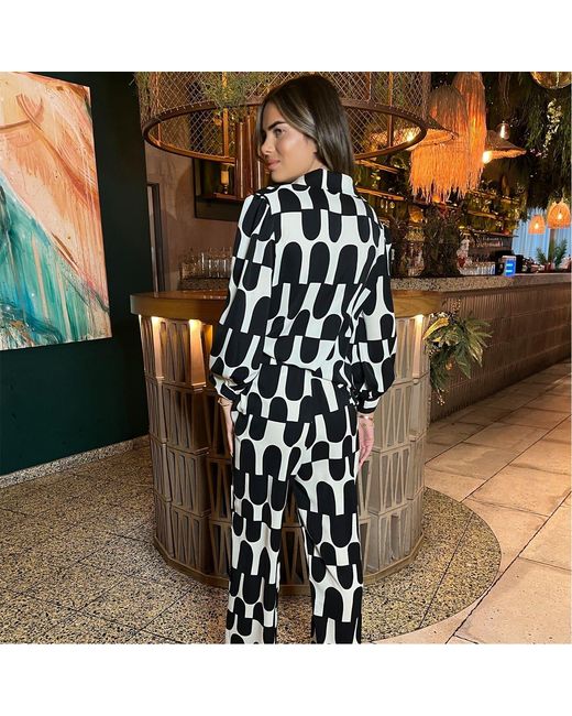 AX Paris Black And Cream Geometric Print Three Quartersleeve Shirt