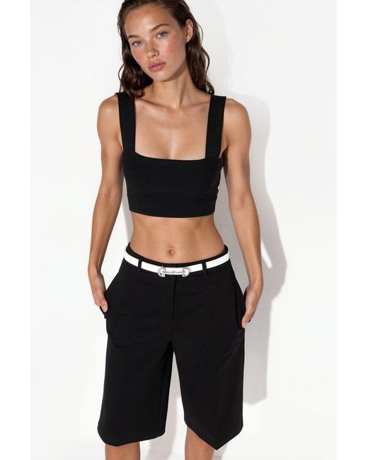 Hiccup Black Straight Fit Bermuda Shorts (W/Out Belt)