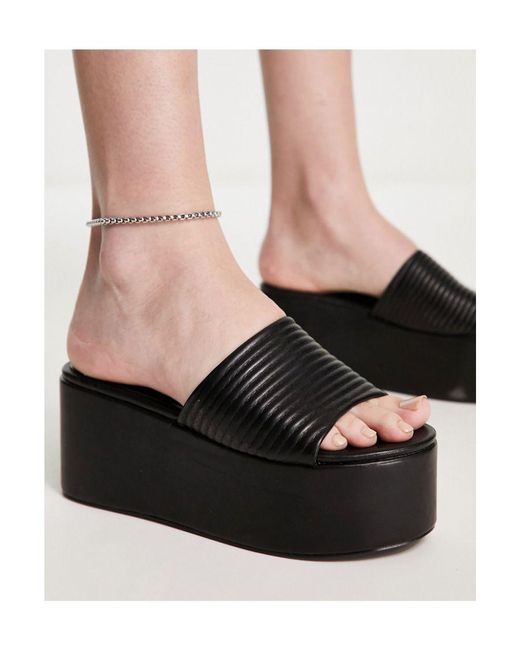 SIMMI Black London Saanvi Flatform Sandals