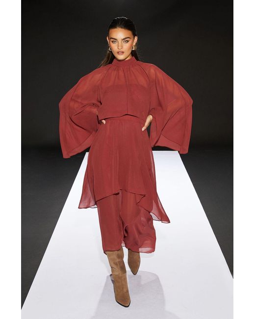 Warehouse Runway 1.8.1.8 Cape Tiered Dress