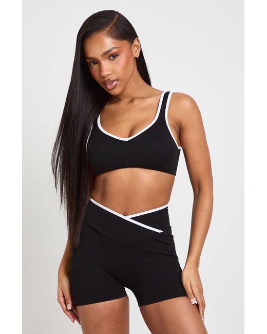 Boohoo Black Contour Ribbed Seamless Contrast Bum Scrunch Wrap Active Shorts