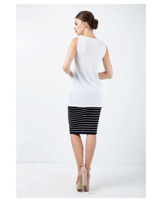 Conquista White Long Sleeveless Knit Top