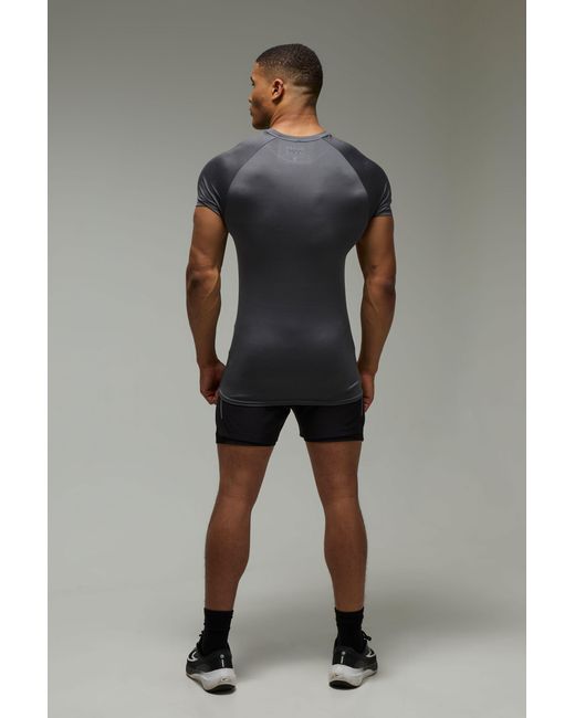 BoohooMAN Gray Active Lightweight Essentials Gym Muscle Fit Raglan T-Shirt for men