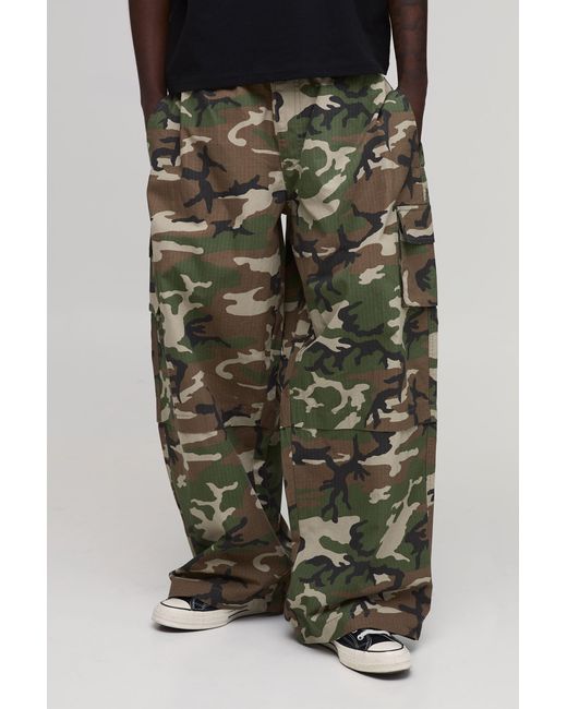 BoohooMAN Black Extreme Parachute Ripstop Camo Cargo Trouser for men
