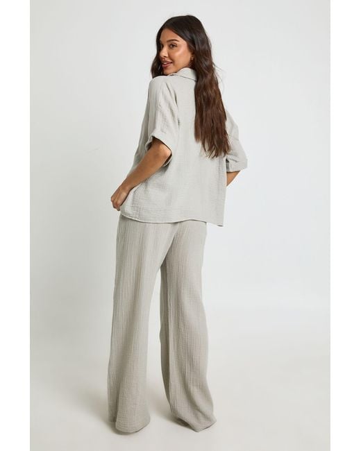 Boohoo White Short Sleeve Boxy Beach Shirt