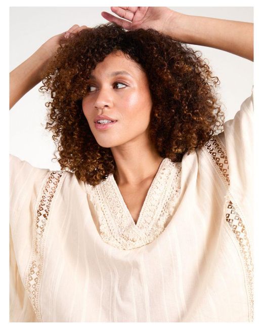 Blue Vanilla White V Front Crochet Fringe Kimono Top