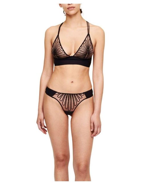 Chantelle Black Magnetic Wireless Triangle Bra