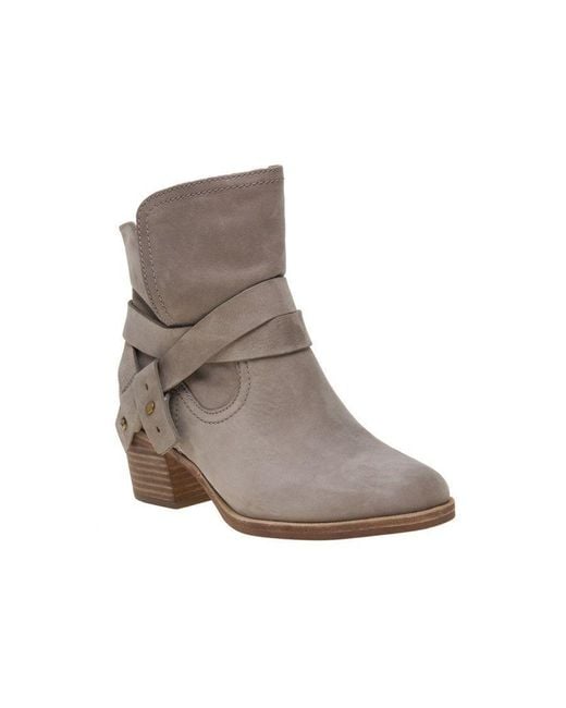 Ugg elora hotsell boot chestnut