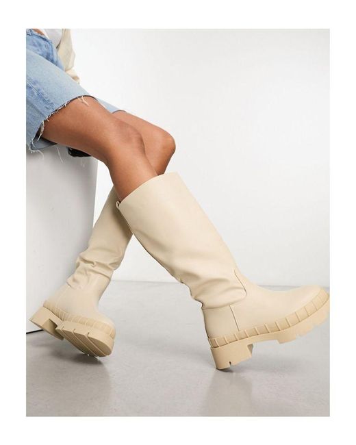 Raid White Challenge Chunky Flat Knee Boots