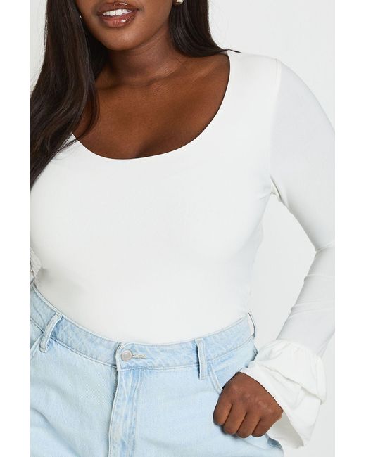 Boohoo White Plus Scoop Neck Ruffle Sleeve Top