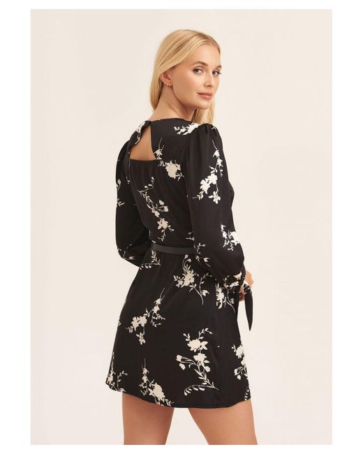 Gini London Mini-jurk Met Lange Mouwen En Bloemenprint in het Black