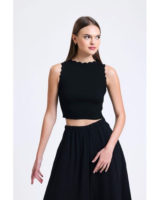 Hiccup Black Knitted Round Neck Ruffled Sleeveless Cropped Sweater