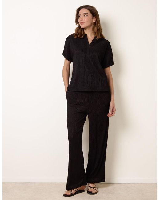 Blue Vanilla Black Grandad Collar Oversized Top