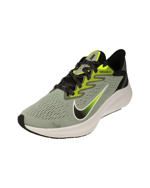 Nike Green Zoom Winflo 7 Trainers for men
