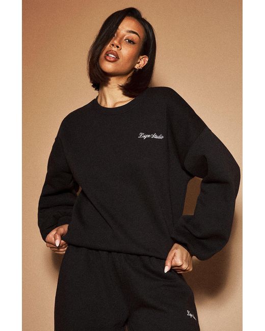 DSGN Studio Black Boxy Crew Neck Sweatshirt