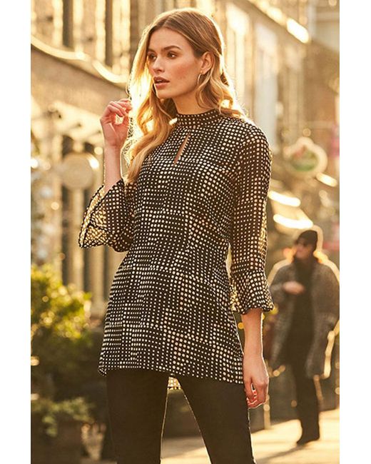 Sosandar Black Cream Spot Print Top Leather