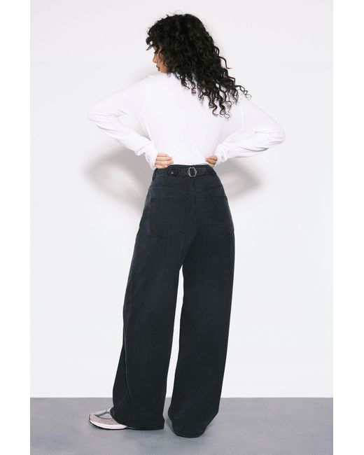 Boohoo White Cinched Waist Loose Fit Jeans With Adjuster