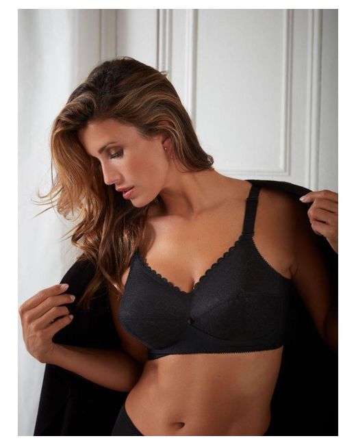 Berlei Black Classic Non Wired Total Support Bra