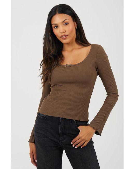 Brave Soul Brown Ribbed Scoop Neck Top With Lettuce Hem