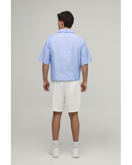 BoohooMAN Blue Oversized Boxy Poplin Stripe V-Neck Polo for men