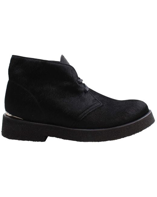 Clarks Black Desert 221 Boots