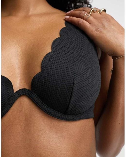Hunkemöller Blue Hunkemoller Scallop Underwire High Apex Bikini Top