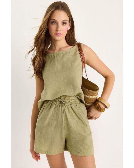 Bianco Lucci Green Short High Waist Two-Piece Coord Set With Button Closure