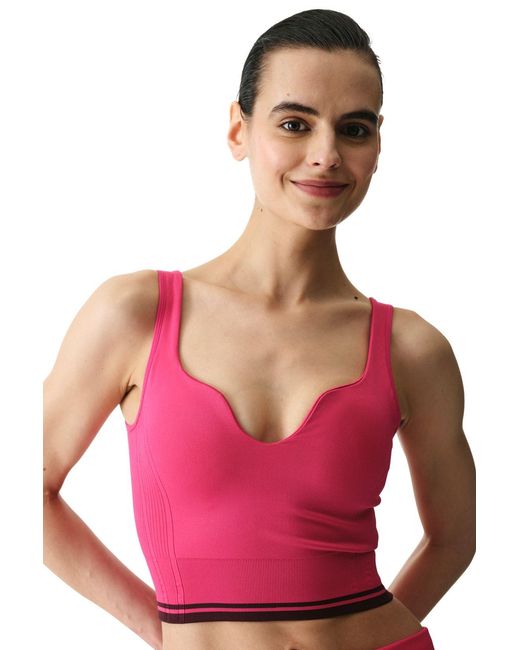 Penti Red Padded V-Neck Sports Bra