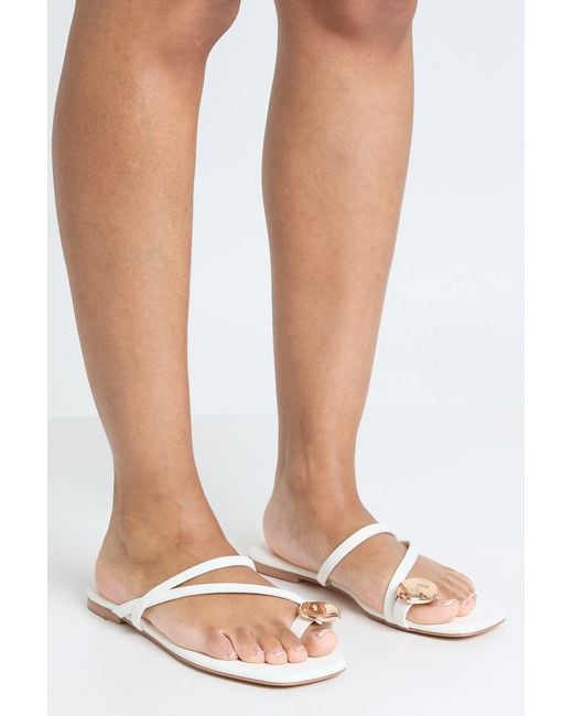 Boohoo White Trim Toe Post Sandals