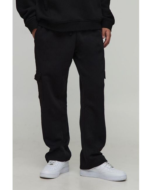 BoohooMAN Black Basic Straight Leg Cargo Jogger for men