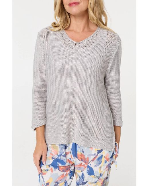 Izabel London White Mesh Texture 3/4 Sleeve Relaxed Top