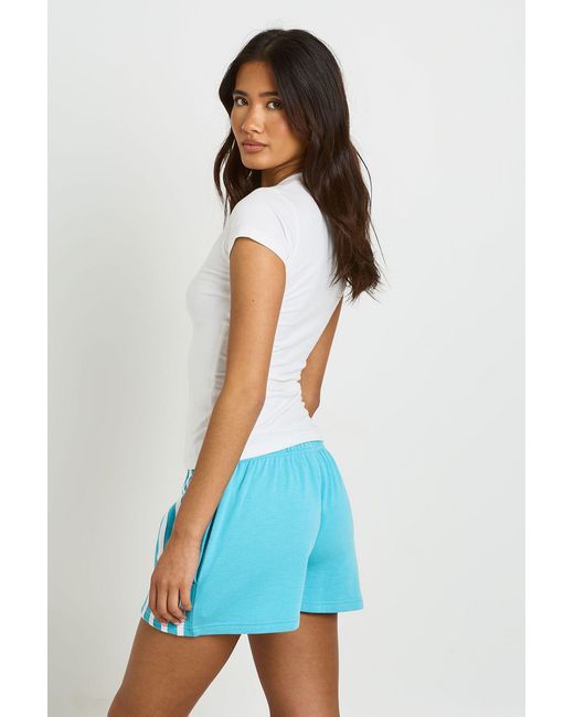 Boohoo White V Neck Cap Sleeve Fitted T-Shirt