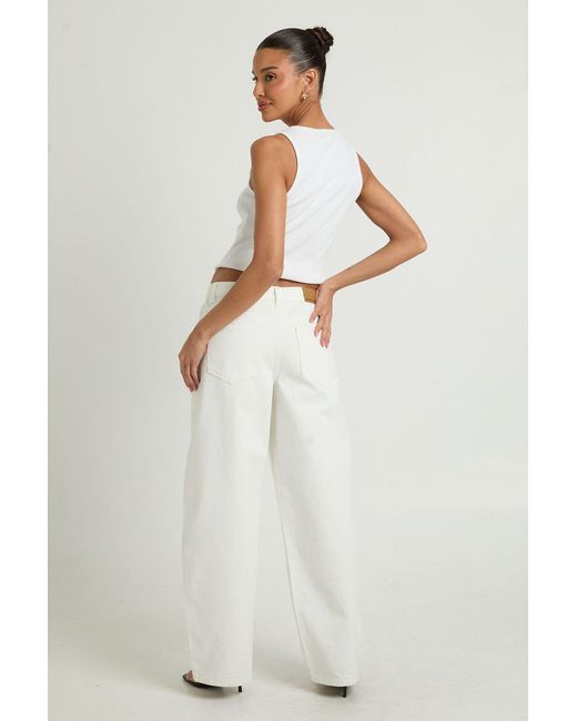 Boohoo White Mid Waist Seam Detail Barrel Leg Jean