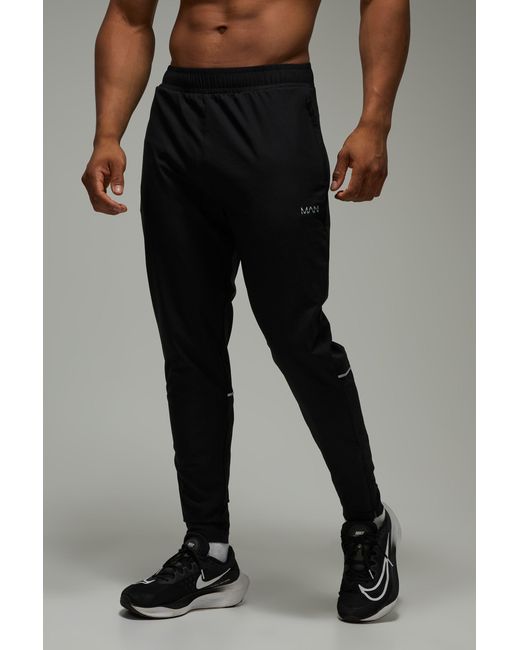 BoohooMAN Black Active Running Vent Tapered Jogger for men