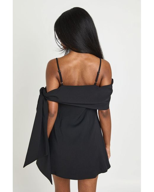 Boohoo Black Tailored Strappy Foldover Shift Dress