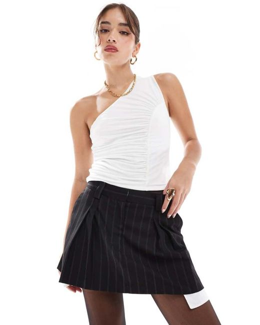 ASOS White Pleat Front Exposed Tailored Mini Skirt