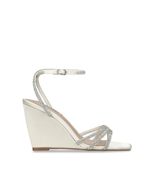 Steve Madden White Aubri Sandals