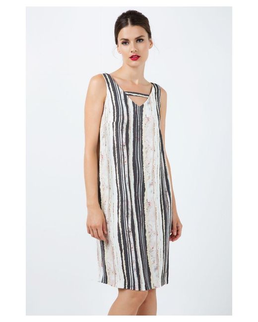 Conquista White Sleeveless Striped V Neck Dress