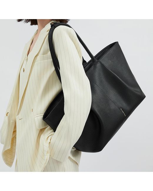 Victoria Hyde London Black Business & Laptop Handbag Ada