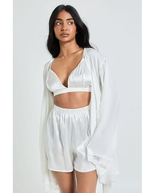 Boohoo White Bridal Lace Detail Satin Mini Robe