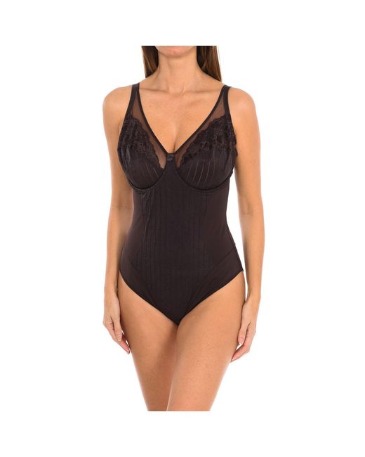 Selene Black Underwired And Lace Bodysuit For Mariluz Model. Elegant, Feminine And With A Perfect Fit
