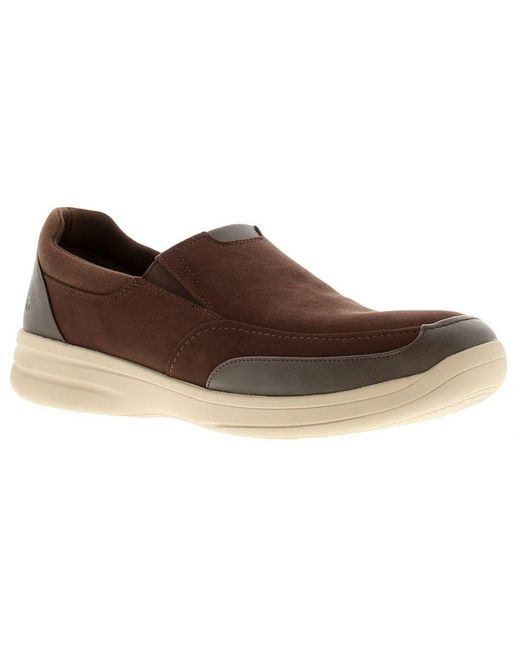 Clarks Brown Step Stroll Edge Leather Casual Shoes for men