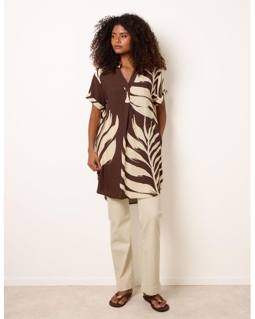 Blue Vanilla Brown Palm Print Tunic Top