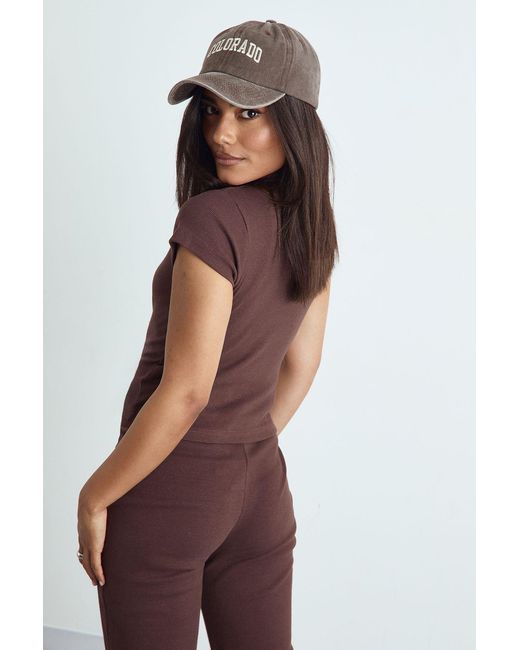 Boohoo Brown Basic Rib Short Sleeve Fitted Top