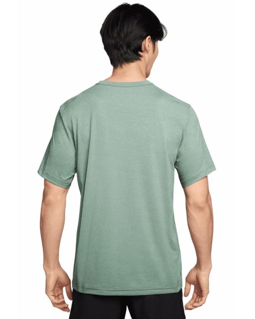 Nike Green Training Dri-Fit Hyverse Uv T-Shirt for men