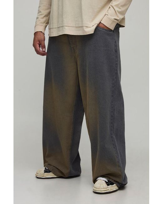 BoohooMAN Black Plus Extreme Sun Bleached Wash Baggy Jeans for men