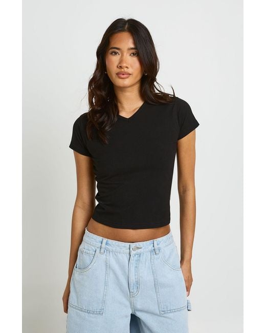 Boohoo Black High V Neck Fitted T-Shirt