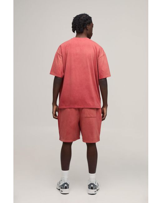 BoohooMAN Red Oversized Gothic Fleur De Lis Applique Washed T-Shirt & Baggy Short Set for men
