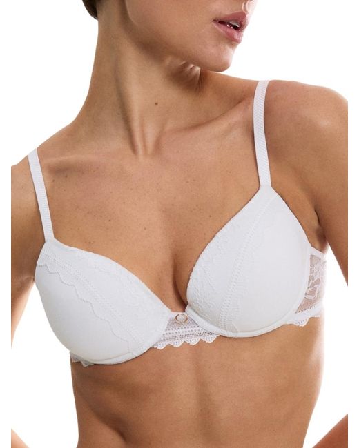 Triumph White Comfort Allure Whp Padded Plunge Bra