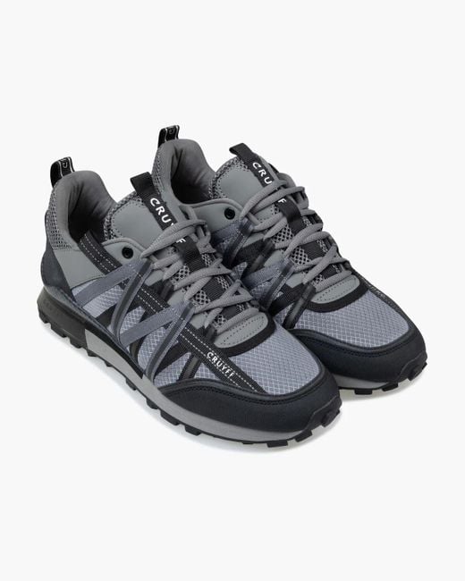 Cruyff Black Fearia Mid Trainers for men